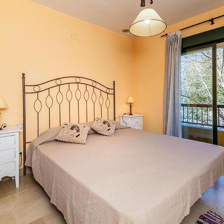 Spacious Apartment In Μαρμπέλλα Εξωτερικό φωτογραφία