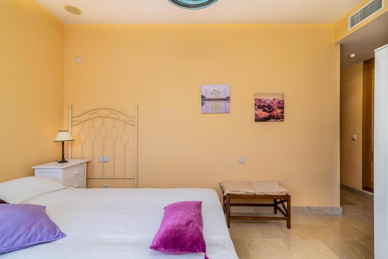 Spacious Apartment In Μαρμπέλλα Εξωτερικό φωτογραφία