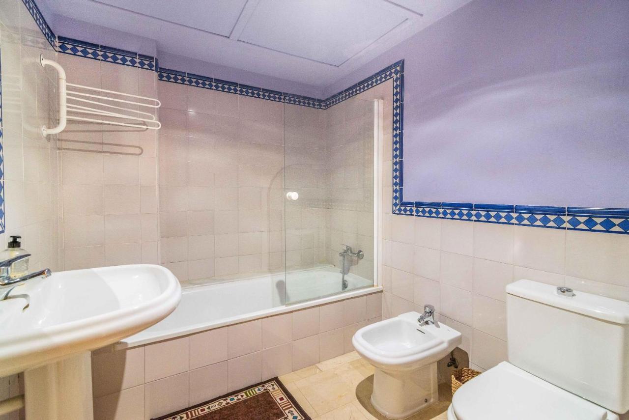 Spacious Apartment In Μαρμπέλλα Εξωτερικό φωτογραφία
